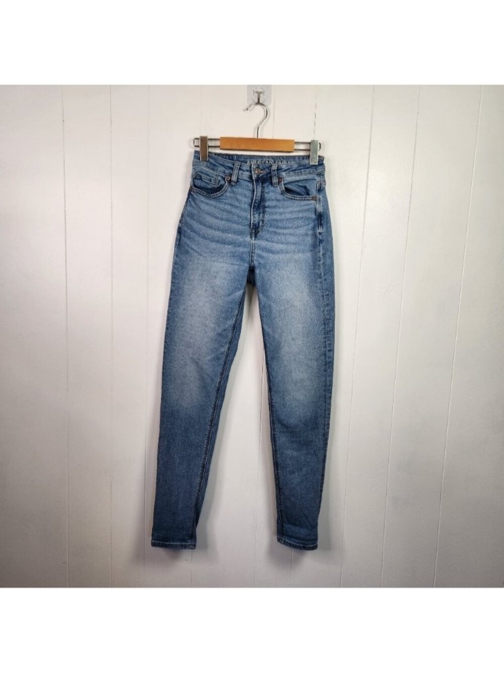 American Eagle AEO Mom Jeans Stretch High Waisted Rise Tapered Size 00 Long Tall - Picture 3 of 10
